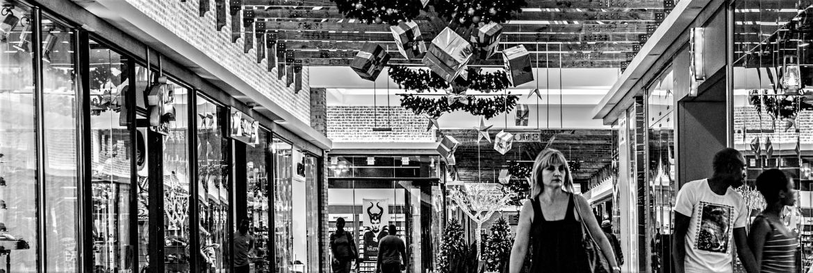 The Best Christmas Shopping Tips - Noble Wealth Management